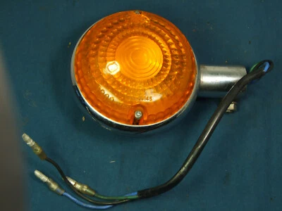 Señal de giro delantera derecha Yamaha Virago XV750 XV 750 1994 FABRICANTE DE EQUIPOS ORIGINALES Foto 1 de 3