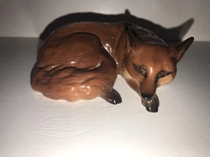 Vintage Beswick England Resting Fox Figurine # 1017 Discontinued/ Rare - Picture 1 of 7