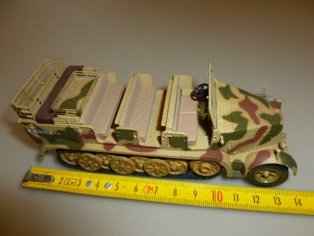 die cast 1 43  Corgi scala 1/50 - SDKFZ 8 toni- semicingolato  militare - Immagine 1 di 4