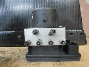 05 2005 Jeep Grand Cherokee ABS Pump Anti Lock Brake Module Assembly 52089351 - Picture 1 of 8