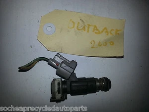 SUBARU OUTBACK 2000 MODEL FUEL INJECTOR FITS 2.5 LITRE 4 CYLINDER GENUINE - Picture 1 of 4