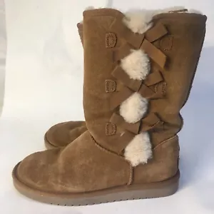 Koolaburra by UGG Victoria Damen Winterstiefel Beige Wildleder Kastanie Größe 8 - Bild 1 von 24
