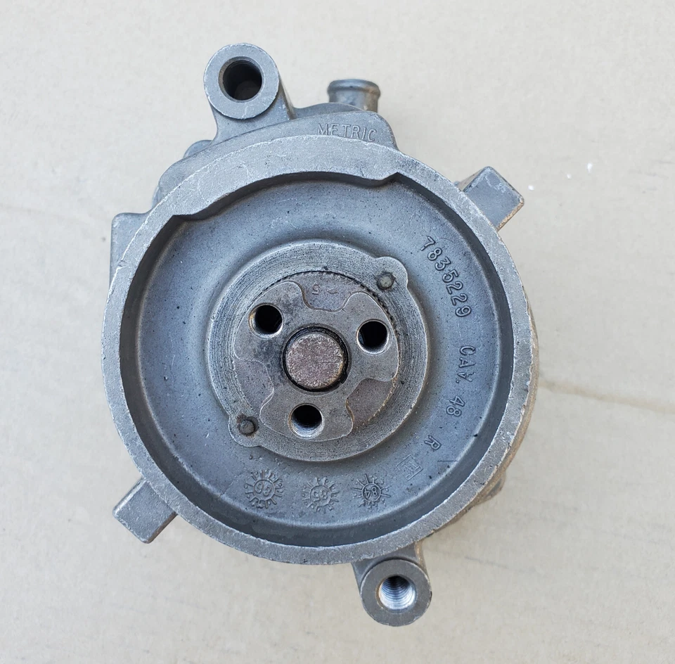 Bomba de smog Cadillac DeVille/El Dorado/Fleetwood/Sevilla 1988-1990 4,5 L V8 273 Foto 1 de 4