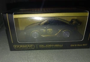 Tarmac Works HOBBY64 Old & New 997 JPS Black with Container New Sealed - Picture 1 of 2