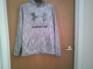 Youth XL Under Armour Hooded Pull Over - Picture 1 of 4
