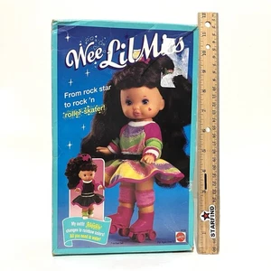 Figura de colección 1990 Mattel Wee Lil Miss Rock Star muñeca patinadora juguete 9735 - Imagen 1 de 7
