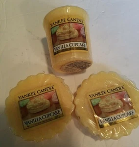 Lot Yankee Candle Tarts - 2 Vanilla Cupcake and one small candle♡♡NEW - Picture 1 of 2