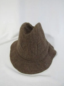 AS IS HOLES Vintage Mary Flaherty Hat Made in Ireland - SMALL HOLES due to age - Picture 1 of 11