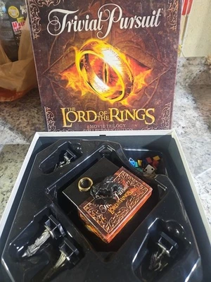 Trivial Pursuit El Señor de los Anillos Edición Coleccionista - LoteR - Película Completa Foto 1 de 4