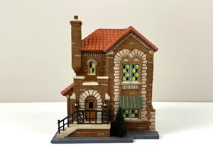 DEPT 56 Christmas In The City "1234 Four Seasons Parkway" #59205 mit Licht & Box - Bild 1 von 22