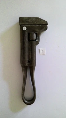 ANCIENNE CLE A MOLETTE MARQUAGE M-H ? N°4 - Photo 1/4