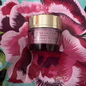 Estee Lauder Resilience Lift Nachtstraffung/Straffung Gesichts- und Halscreme 0,5oz - Bild 1 von 2
