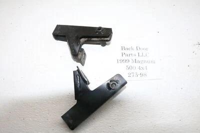 Polaris Magnum 500 1999 4x4 soportes portaequipajes delanteros soporte izquierdo derecho Foto 1 de 4