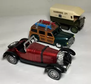 Vintage 3 Pc Diecast Plastic Vehicles 1931 Mercedes 1919 Van Village Beach Wagon - Picture 1 of 11