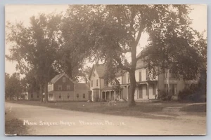 1920er RPPC North Windham, Maine - Main Street - Häuser Kinder unbestellte Postkarte - Bild 1 von 5