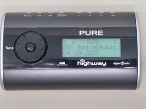 Radio digital Pure Highway DAB negra y gris QuickScan pantalla LCD retroiluminada - Imagen 1 de 7