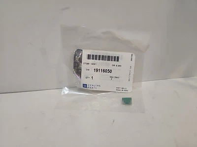 GM 30A Fuse 19116050 - Image 1 of 2
