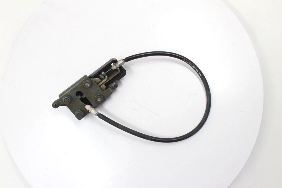 2001 YAMAHA YZF R1 FABRICANTE DE EQUIPAMENTO ORIGINAL CONJUNTO DE TRAVA DE ASSENTO DE PASSAGEIRO TRASEIRO - Imagem 1 de 4