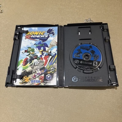 SEE PHOTOS Sonic Riders Nintendo GameCube, 2006 CIB - Image 1 of 4