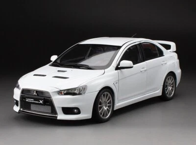 Sunstar 1/18 Mitsubishi Lancer Evolution X - Bianco (Nuovo Attrezzo) - 5824 - Immagine 1 di 4