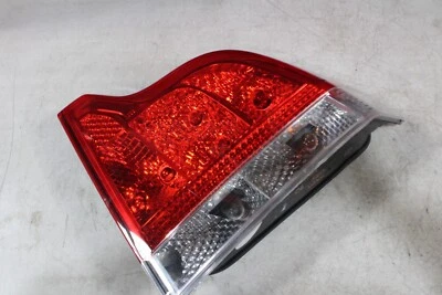 Lanterna traseira lateral do passageiro 2005-2009 VOLVO S60 RH #087952-30A - Imagem 1 de 2