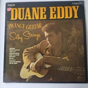 TWANGY GUITAR SILKY STRINGS DUANE EDDY VINYL ALBUM LP (1970) FREE UK DELIVERY - Picture 1 of 5