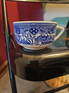 Homer Laughlin Blue Willow Teacup - Picture 1 of 3