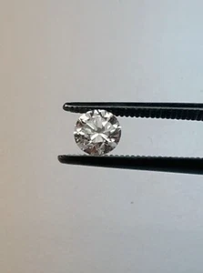 GIA Certified 0.37ctw Natural Diamond Round Brilliant Cut, F Color, VS1 Clarity - Picture 1 of 8