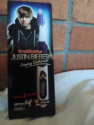 Nuevo en caja Justin Beiber 2011 cepillo de dientes cantante Love Me Somebody to Love Foto 1 de 2