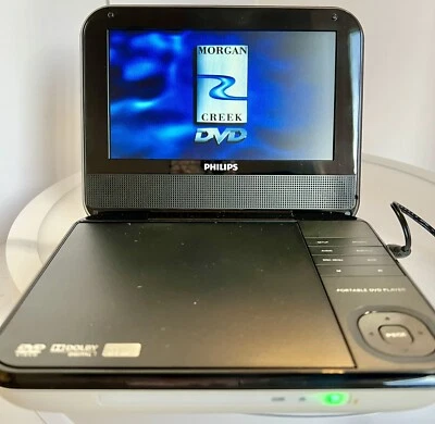Philips PD703 Portable DVD Player (7") - Image 1 of 4