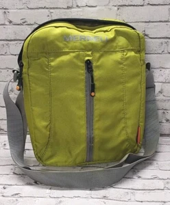 Merrell Glen Tablet Bag Crossbody Purse Pochette Logo Outdoors Green - Picture 1 of 24