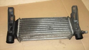 Radiador de aire de carga Ford Transit Connect T220L ́03 diésel 1,8 N0 418746 - Imagen 1 de 5