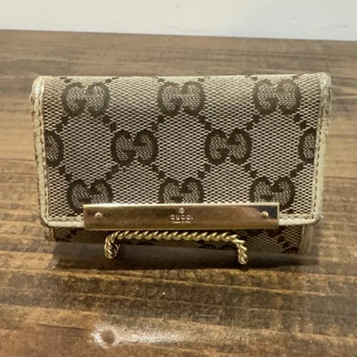 Auténtico estuche de 6 llaves GUCCI GG de lona de cuero beige Foto 1 de 4