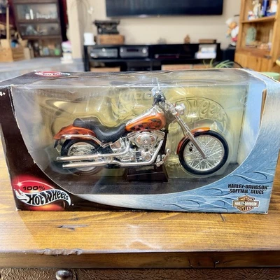 Harley Davidson Softail Duece Hot Wheels 1:10 NIB - Image 1 of 4