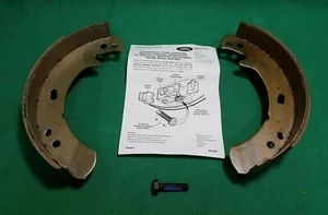 for LAND ROVER DEFENDER DISCOVERY 2 TRANSMISSION BRAKE SHOE KIT ICW500010 - Picture 1 of 4