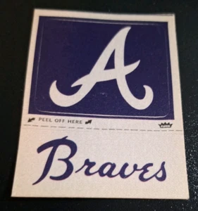 1968-1972 VINTAGE FLEER REAL CLOTH PEEL OFF STICKER ATLANTA BRAVES EXMT+++!!! - Picture 1 of 2