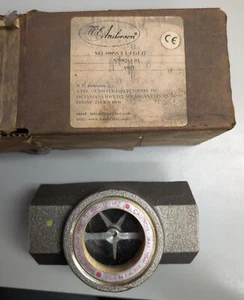 DWYER  SFI-300SS-1-1/4  DOUBLE SIGHT FLOW INDICATOR  STAINLESS  1-1/4"  USA NOS - Picture 1 of 8