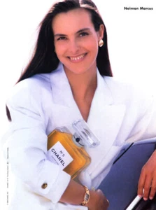 1989 Chanel No. 5 Carole Bouquet vintage perfume 1-page MAGAZINE AD - Picture 1 of 1