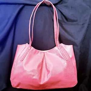 Metrostyle Pink Faux-Snakeskin Textured Handbag Purse Snap Closure Pink Interior - Picture 1 of 22