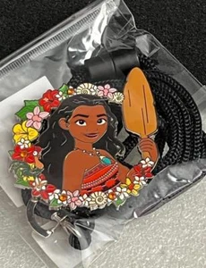 Disney DEC Moana Hei Hei Princess Wreath Bolo Lanyard NOT for Pins LE 300 - Picture 1 of 1