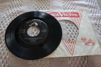 ELVIS PRESLEY-"ELVIS, VOL. 1" 45 RPM EP, RCA EPA 992, 1956, NEAR MINT - Image 1 of 2