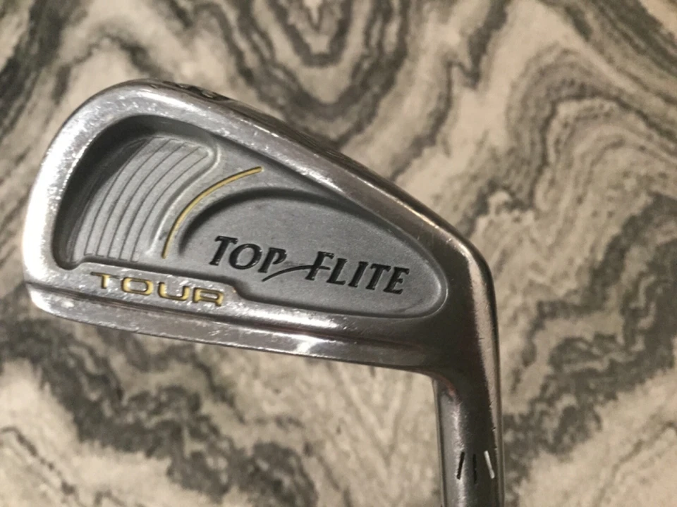 Top-Flite Tour 3 Iron Fenwick MUSCLE R-80 Regular Flex Graphite Shaft 39 1/4” - Image 1 of 4