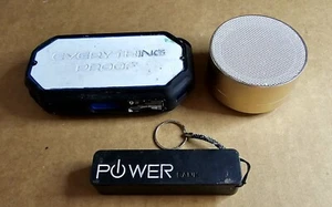 lot d'enceintes power bank, bluetooth - testées, fonctionnelles - Photo 1 sur 7