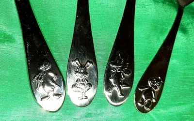 Kinder Besteck-Set mit Tierchen als Motiven. Kindergerechte, TOP-Qualität! - Bild 1 von 4