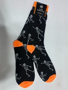 Halloween Seasonal Collection Skeletons Themed Crew Socks Size 6-12 NWT - Picture 1 of 3