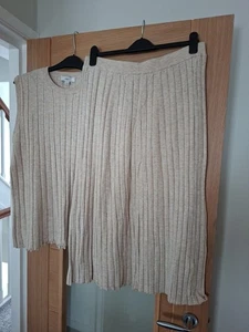 Marks and Spencer Women's Beige Suit Size Large - Picture 1 of 1