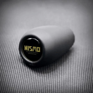 SHIFT KNOB SILVIA S14 SKYLINE GT-R STANZA NAVARA CHERRY TSURU FAIRLADY Z SENTRA - Picture 1 of 4