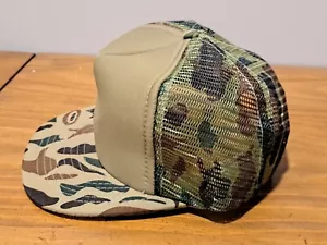 Cappello Vintage Designer Award Headwear Mimetico Schiena Schiena Taiwan R.O.C. - Foto 1 di 7