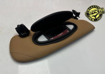 Porsche 911 2006-2012 cupé lado del pasajero delantero derecho parasol (beige) OEM 30 k Foto 1 de 4