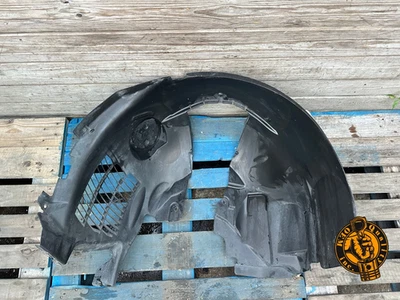 Guardabarros delantero izquierdo Jaguar F-Pace 2017-2020 revestimiento protector contra salpicaduras fabricante de equipos originales 59 millas Foto 1 de 4